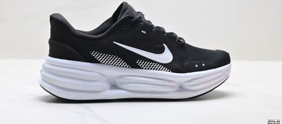 Nike Comfort Ride EasyOn · negras y blancas